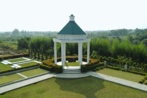 Makam Tipe Paviliun di San Diego Hills