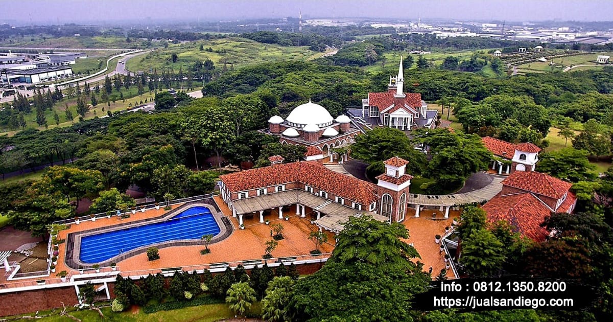 Kolam Renang Mewah Di Karawang 1 Area Fasilitas Keluarga
