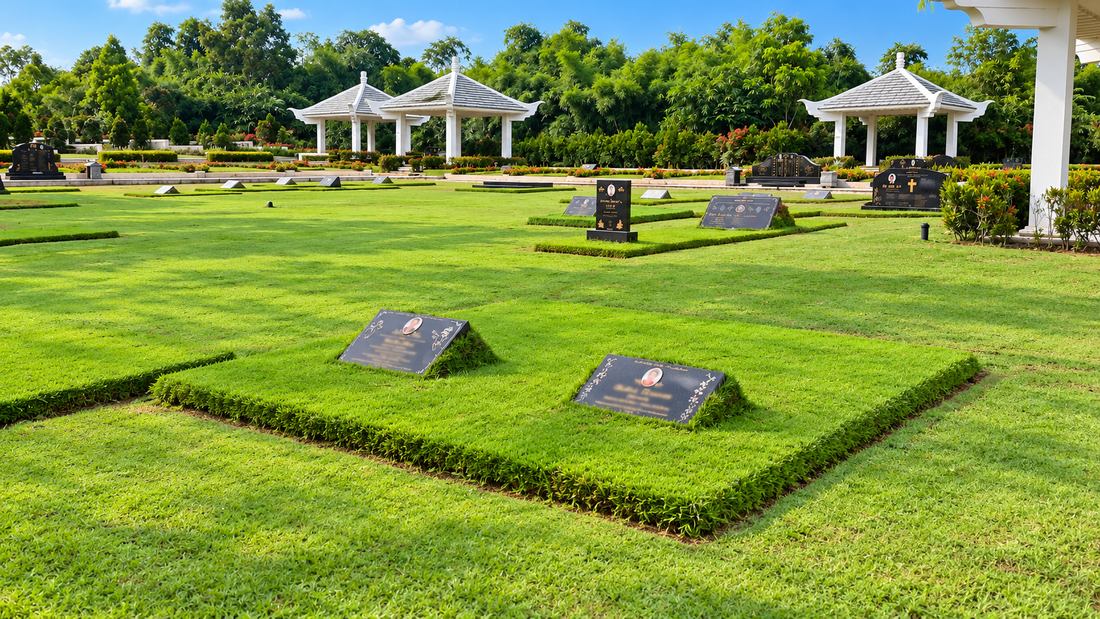 Nisan miring di area Ruby Mansion San Diego Hills
